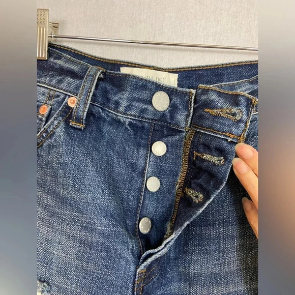 We the Free cut off frayed distressed crochet jean denim shorts Sz 27 - Picture 5 of 9